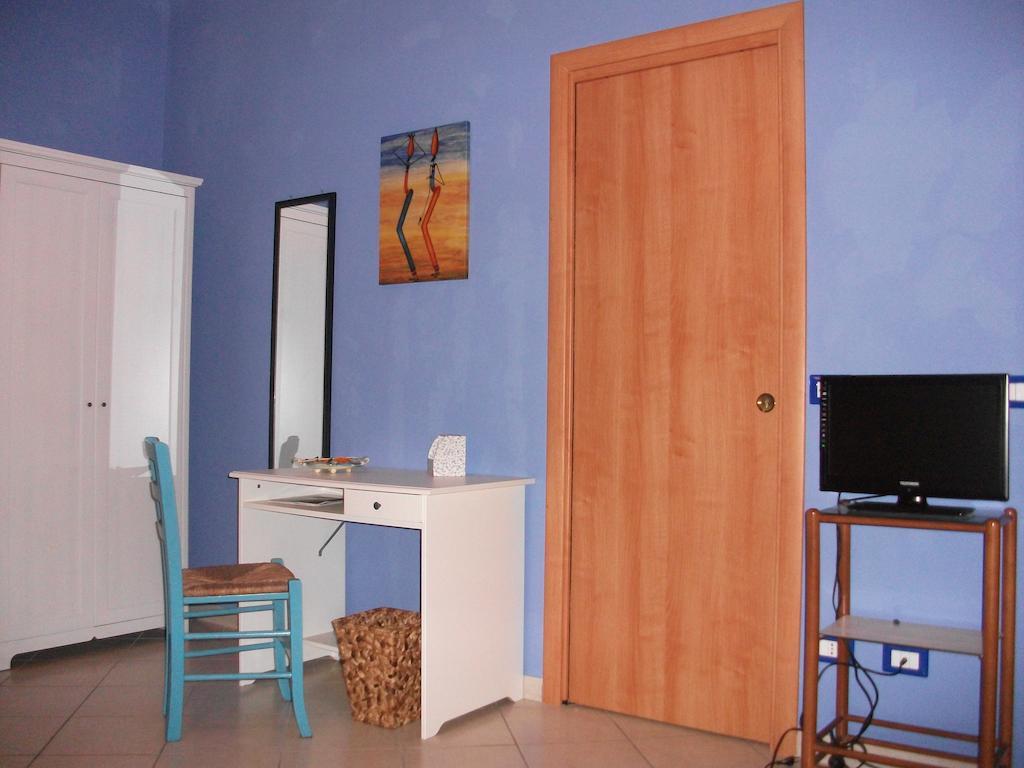 B&B Miroca Sant'Alessio Siculo Phòng bức ảnh